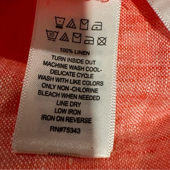 Tahari 100% Linen Roll Tab Sleeves Shirt Size 1X - Picture 7 of 7
